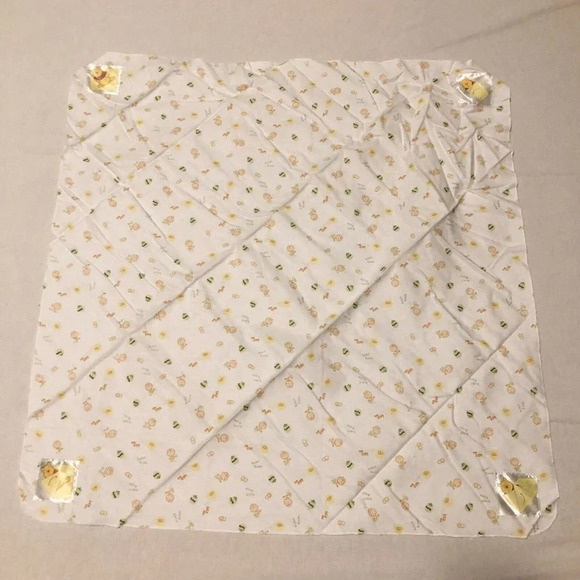 Winnie  the Pooh Baby Swaddles and Hooded Baby Towel Classic Pooh Disney Baby - Picture 9 of 16